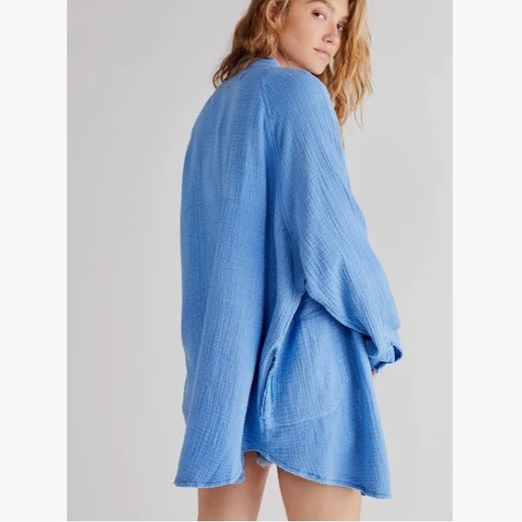 FREE PEOPLE SUMMER DAYDREAM BUTTON DOWN - Picture 4 of 6